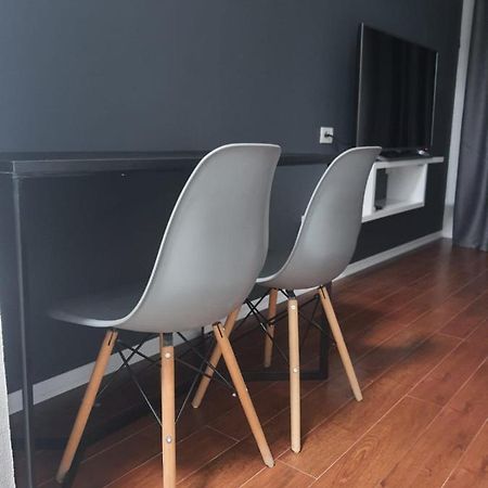 Modern Apartment Korca 3 Екстер'єр фото