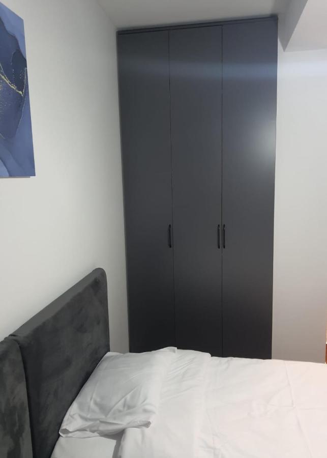 Modern Apartment Korca 3 Екстер'єр фото