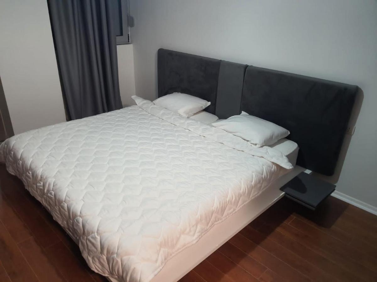 Modern Apartment Korca 3 Екстер'єр фото